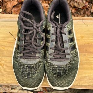 Adidas trailing runing shoe